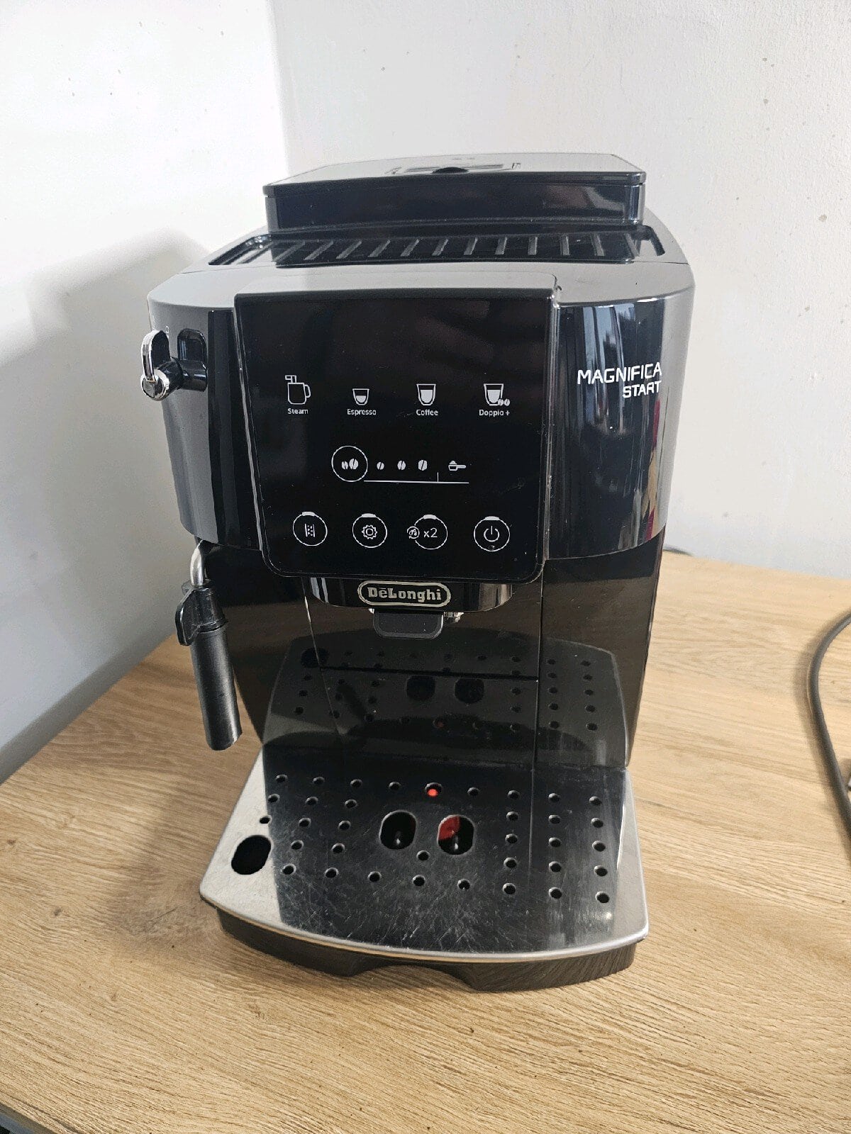 Ekspres do kawy DeLonghi Magnifica START – realizacja dla klienta z Siemianowic Śląskich